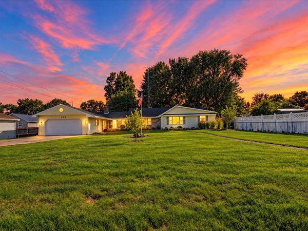303 Marshall Street, Jackson, MI 49202