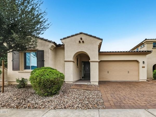 2913 E EBONY Drive, Chandler, AZ 85286
