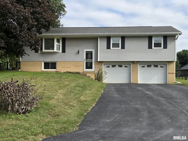 16618 E MOHAWK Drive, Cuba, IL 61427