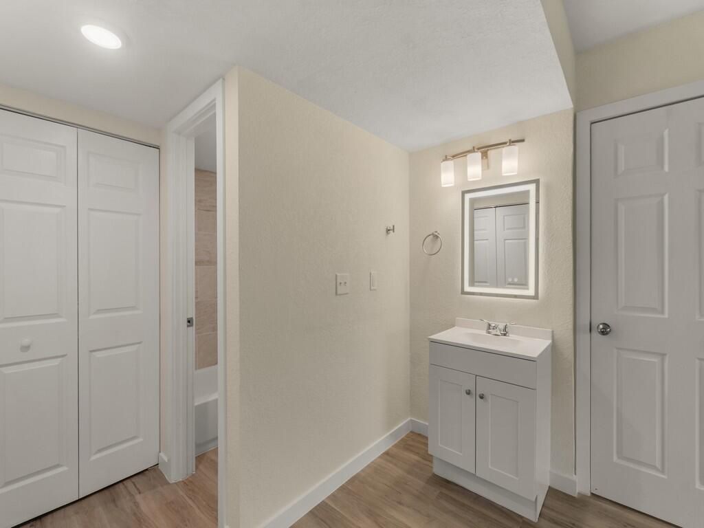 1505 SE Royal Green Circle, Unit 103, Port Saint Lucie, FL 34952 Photo