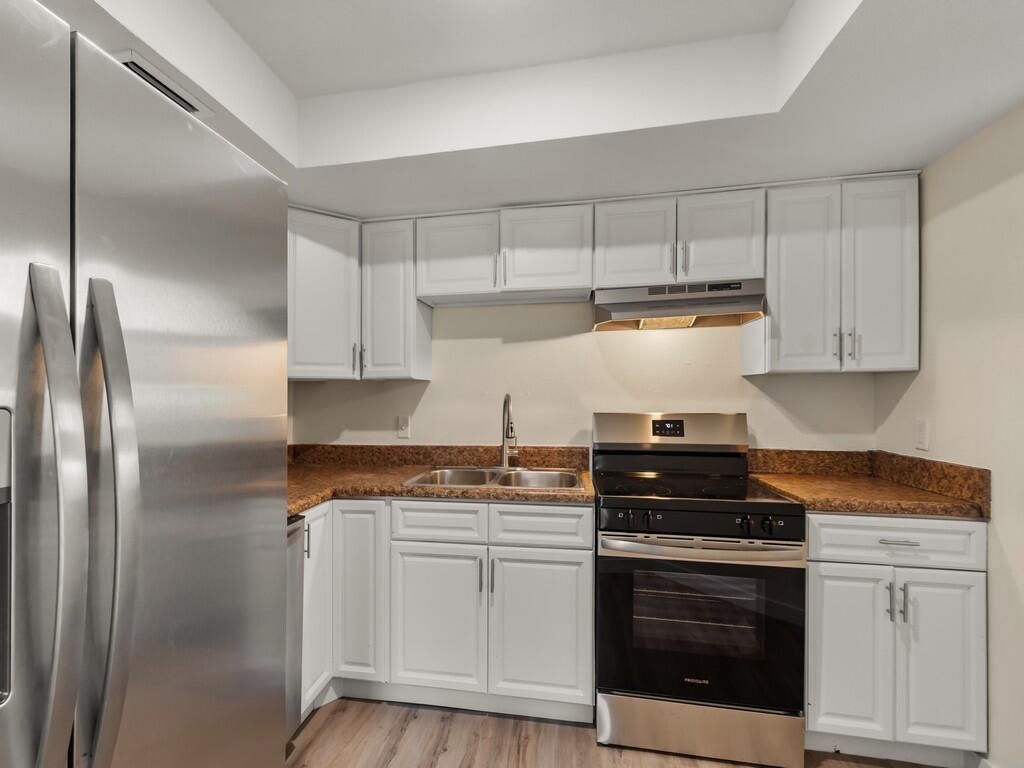 1505 SE Royal Green Circle, Unit 103, Port Saint Lucie, FL 34952 Photo