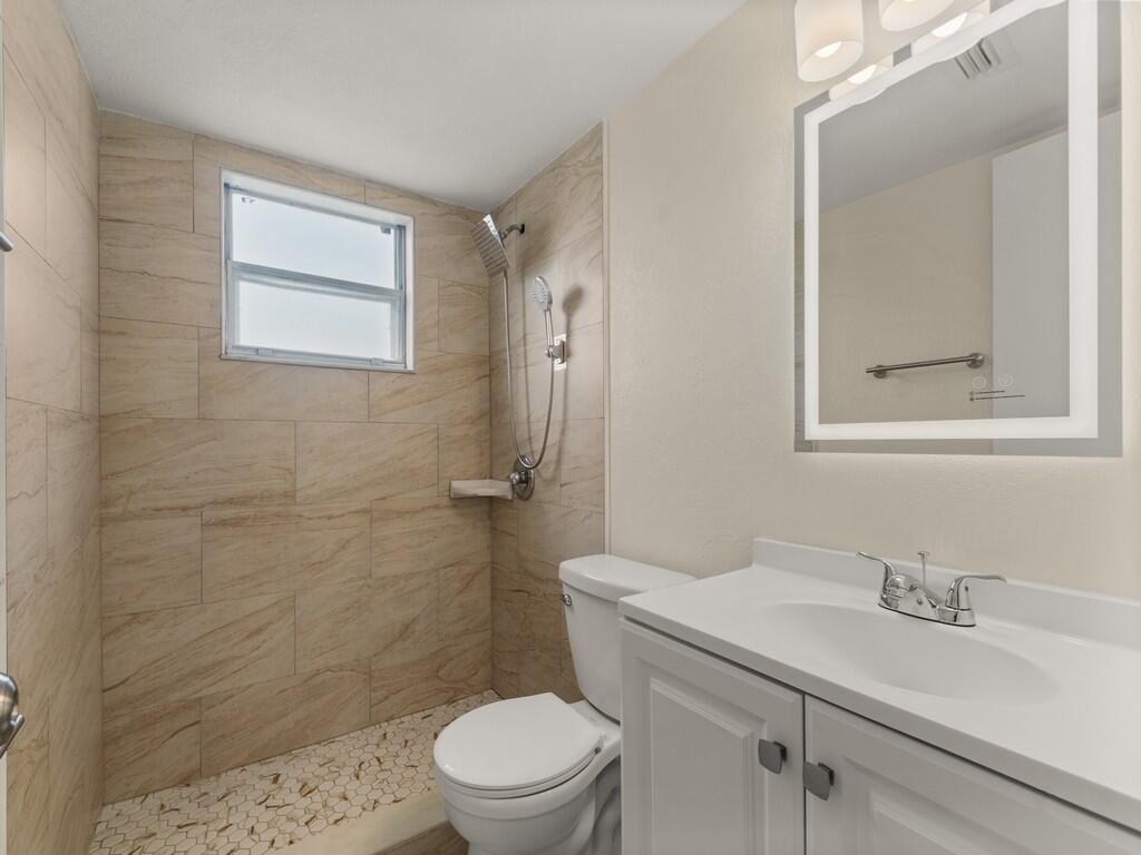 1505 SE Royal Green Circle, Unit 103, Port Saint Lucie, FL 34952 Photo