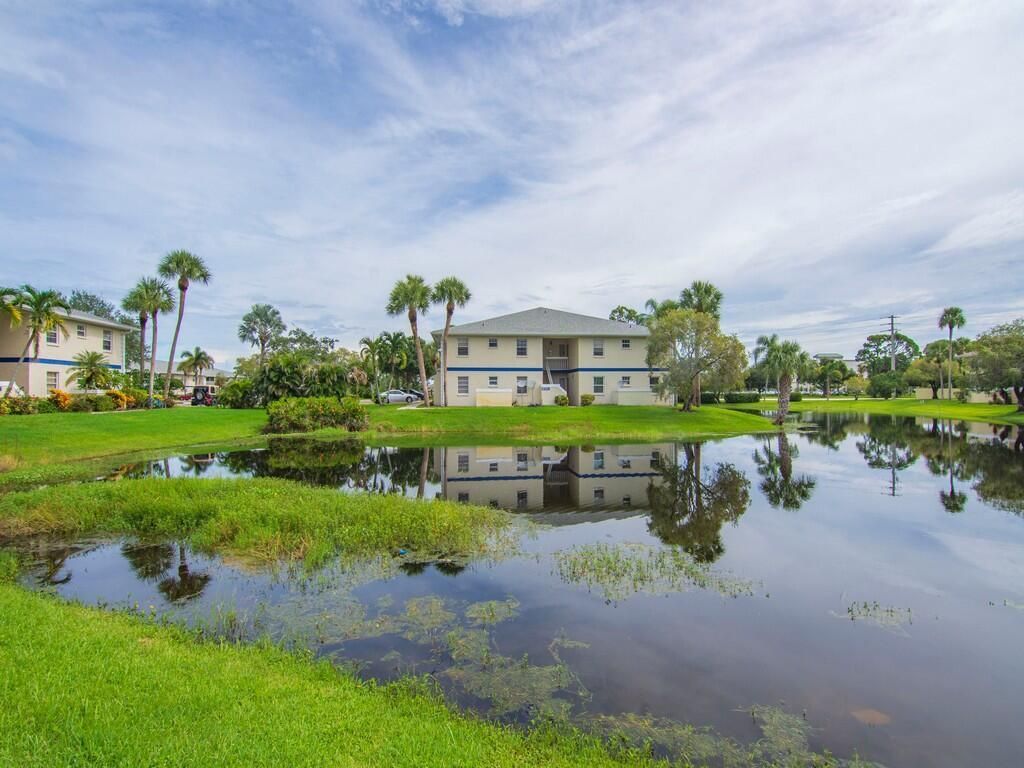 1505 SE Royal Green Circle, Unit 103, Port Saint Lucie, FL 34952 Photo