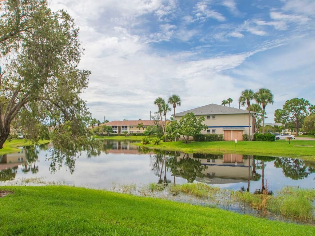 1505 SE Royal Green Circle, Unit 103, Port Saint Lucie, FL 34952 Photo