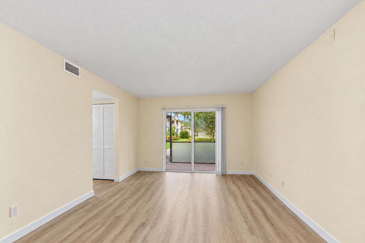 1505 SE Royal Green Circle, Unit 103, Port Saint Lucie, FL 34952 Photo