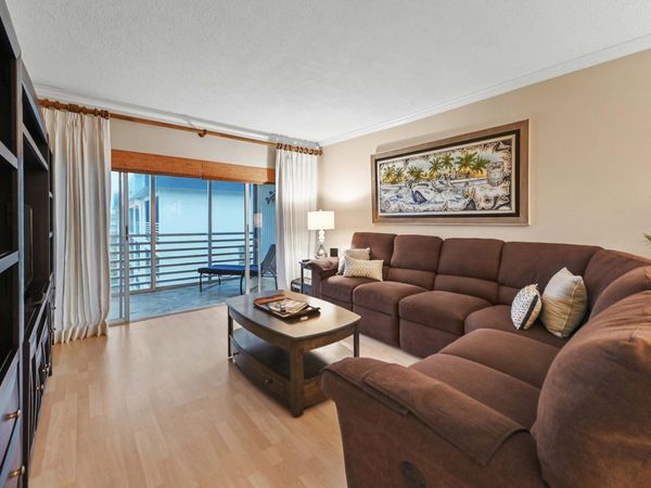 3351 SPANISH Trail, Unit 413, Delray Beach, FL 33483