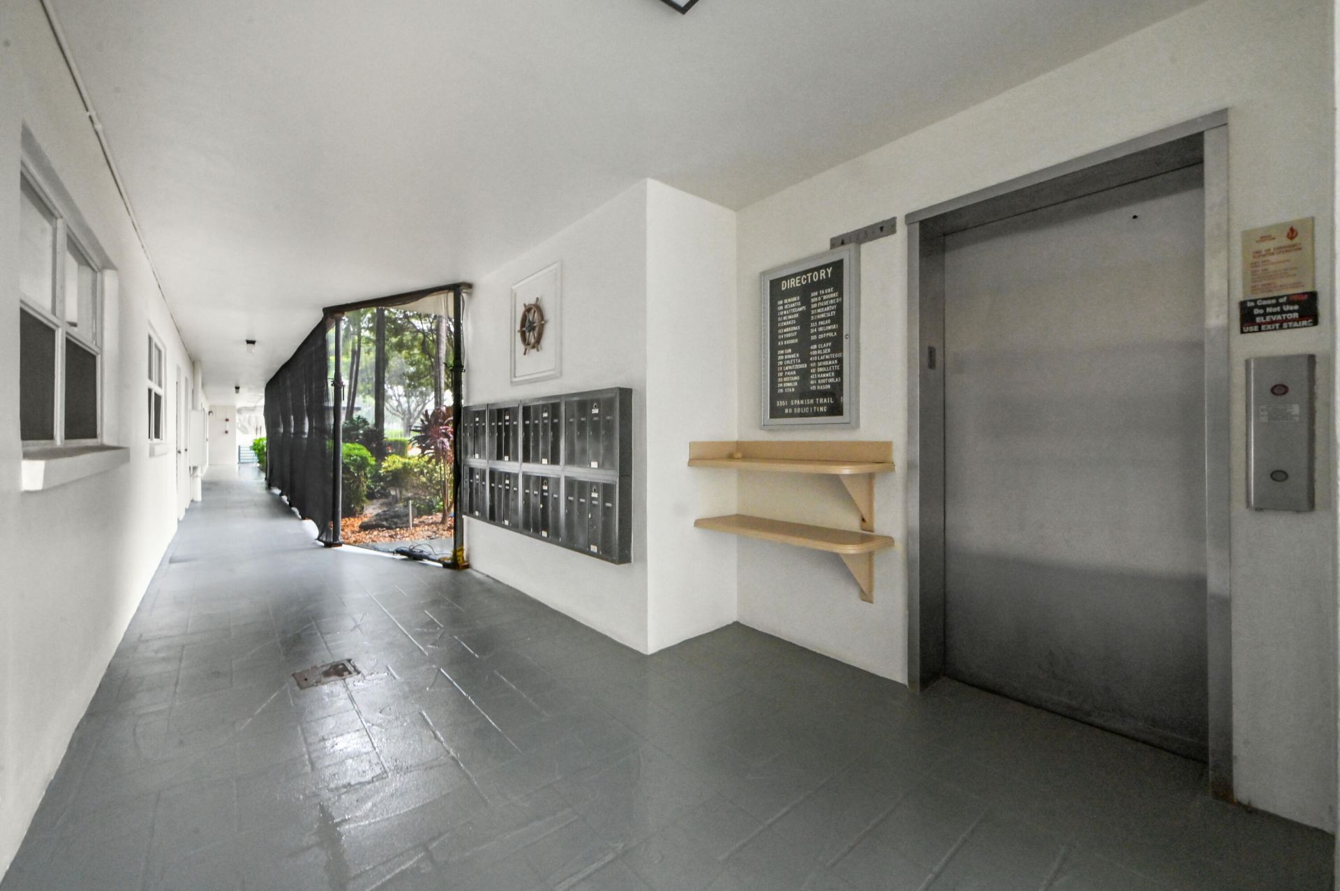 3351 Spanish Trail, Unit 413, Delray Beach, FL 33483 Photo