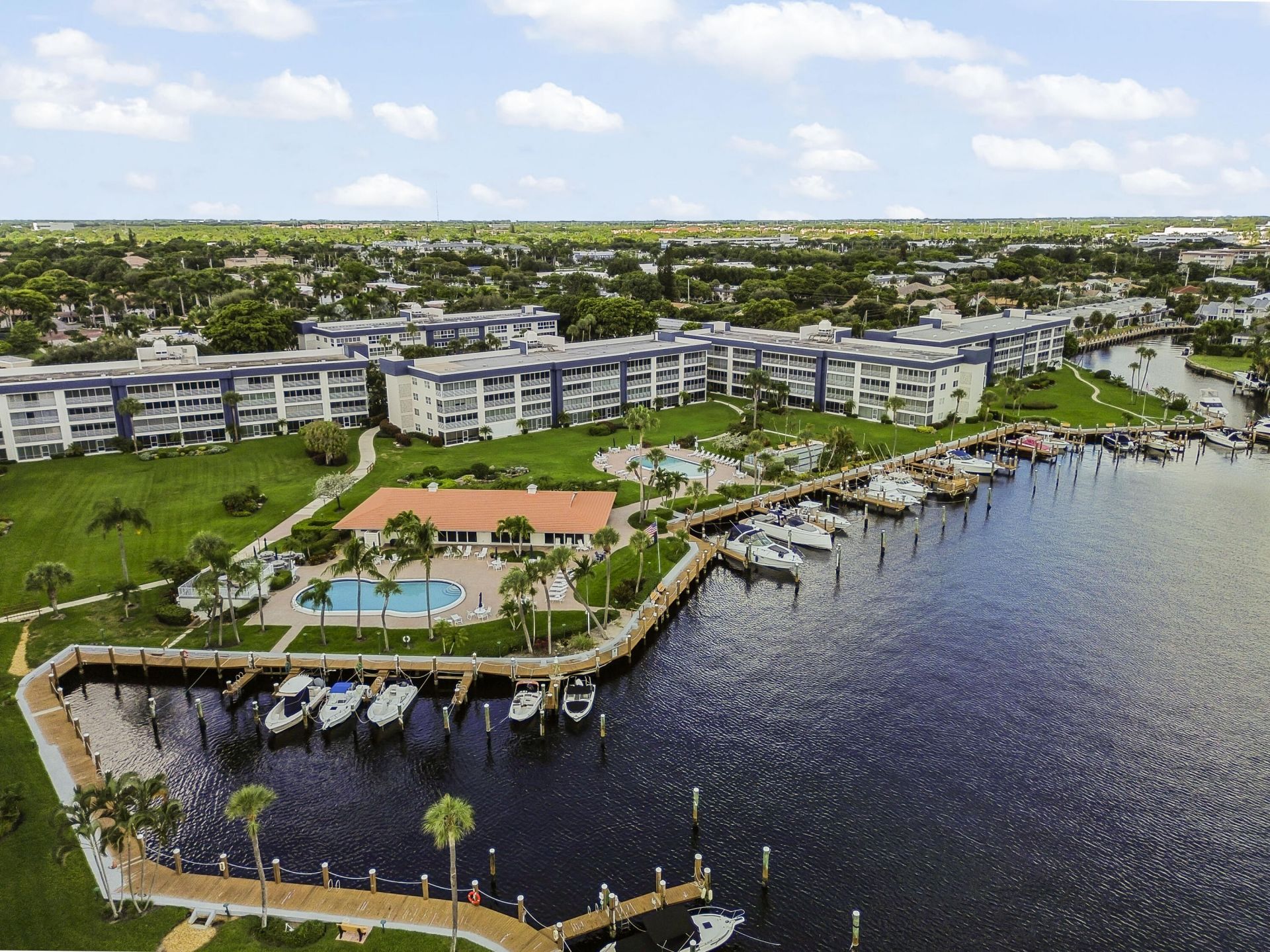 3351 Spanish Trail, Unit 413, Delray Beach, FL 33483 Photo