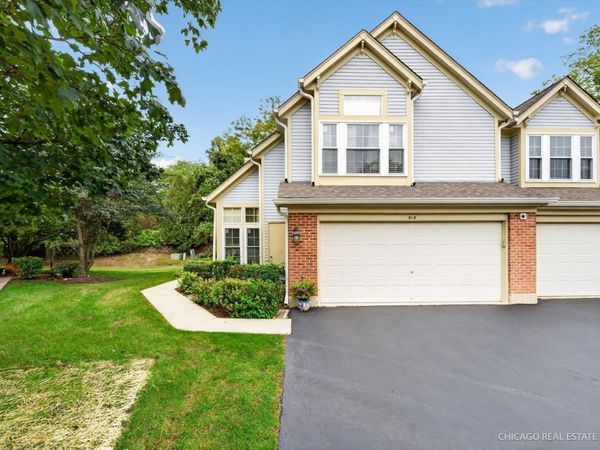 518 Palm Court, Crystal Lake, IL 60014