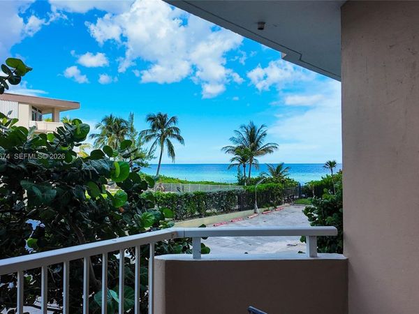 Unit MK, Hallandale Beach, FL 33009