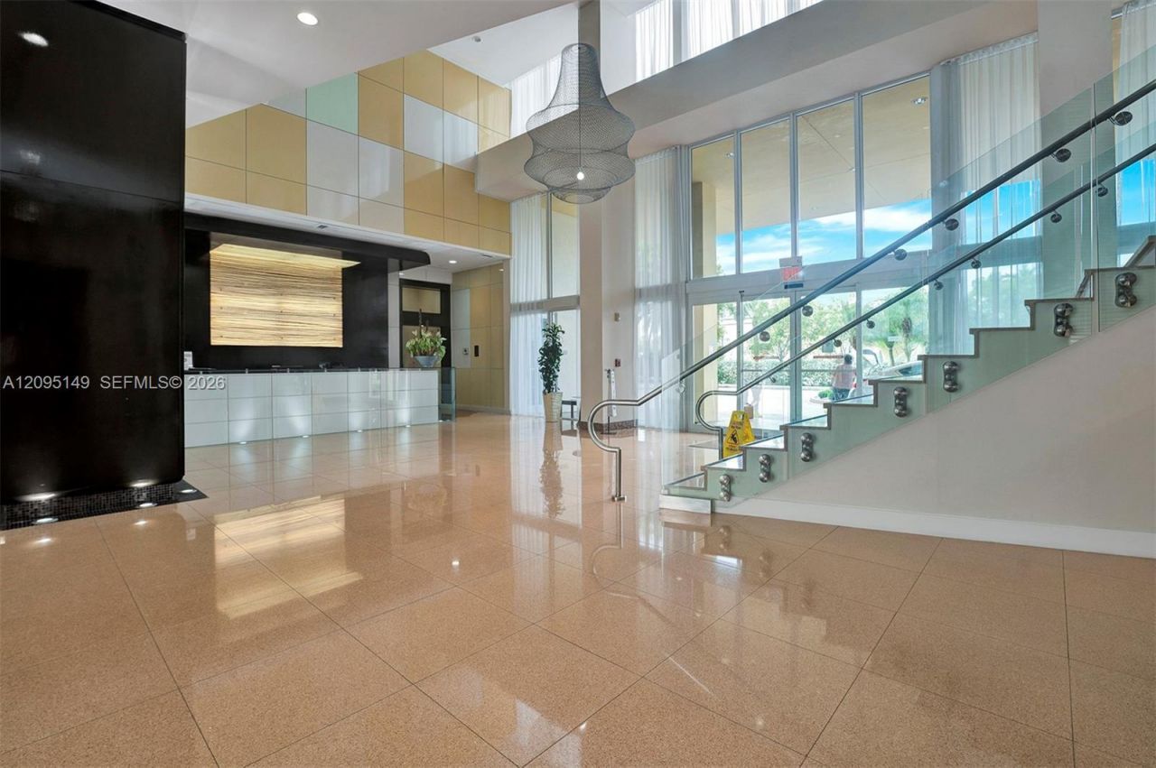 2775 NE 187th St , Unit 623, Aventura, FL 33180 Photo