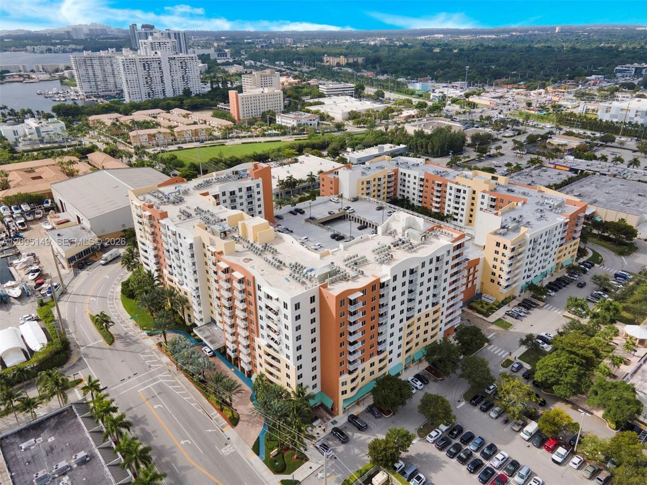 2775 NE 187th St , Unit 623, Aventura, FL 33180 Photo