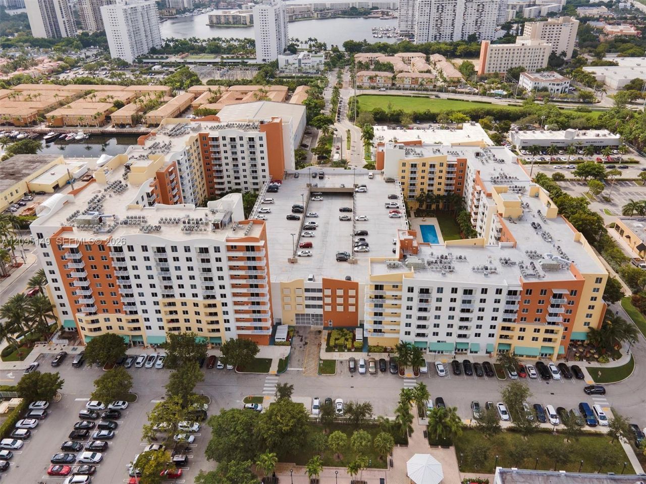 2775 NE 187th St , Unit 623, Aventura, FL 33180 Photo