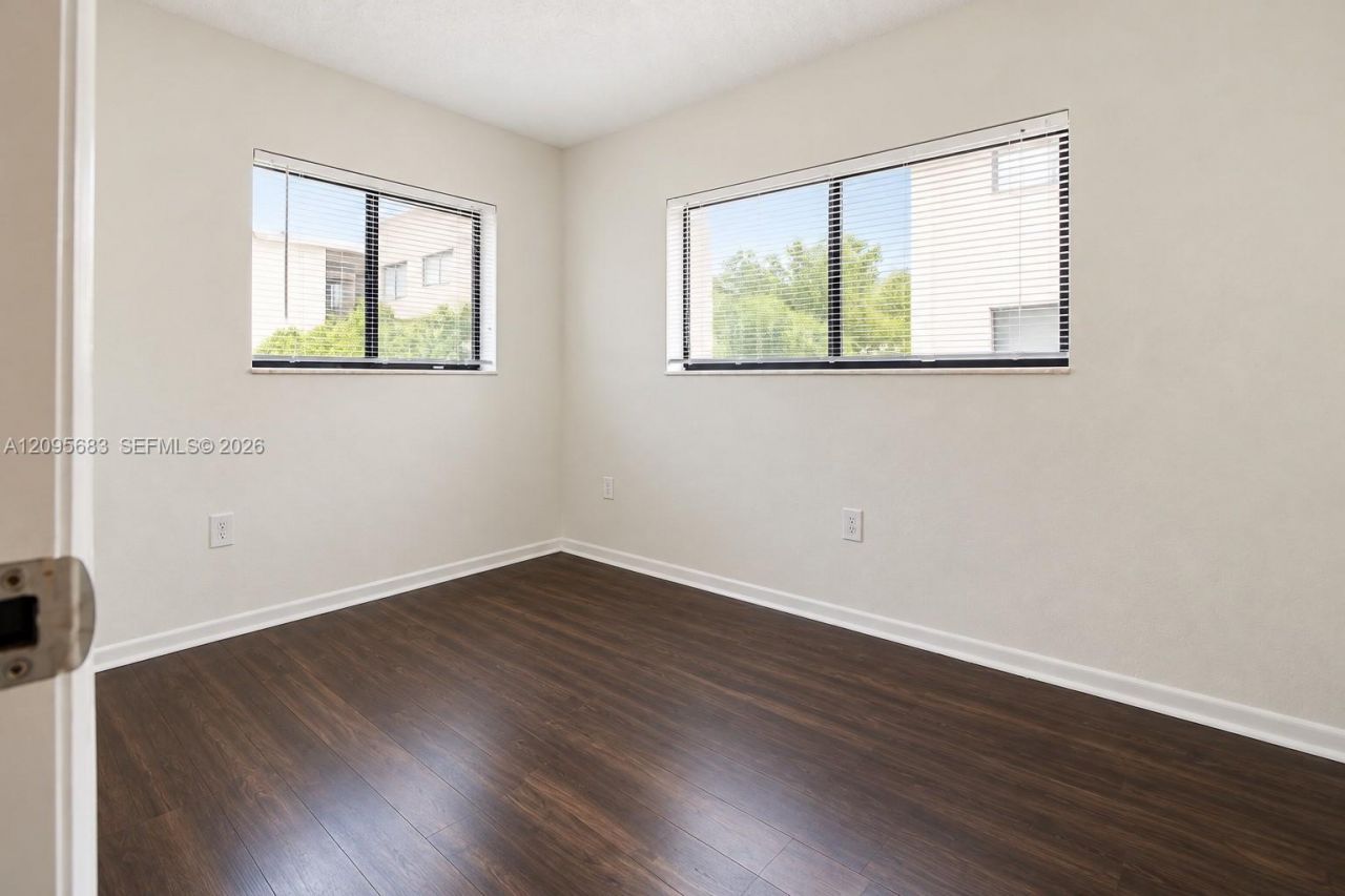 8400 SW 133rd Ave Rd , Unit 318, Miami, FL 33183 Photo