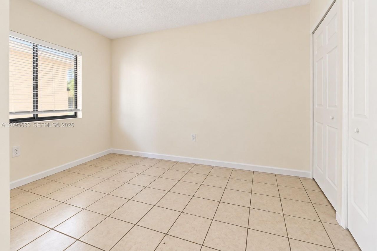 8400 SW 133rd Ave Rd , Unit 318, Miami, FL 33183 Photo