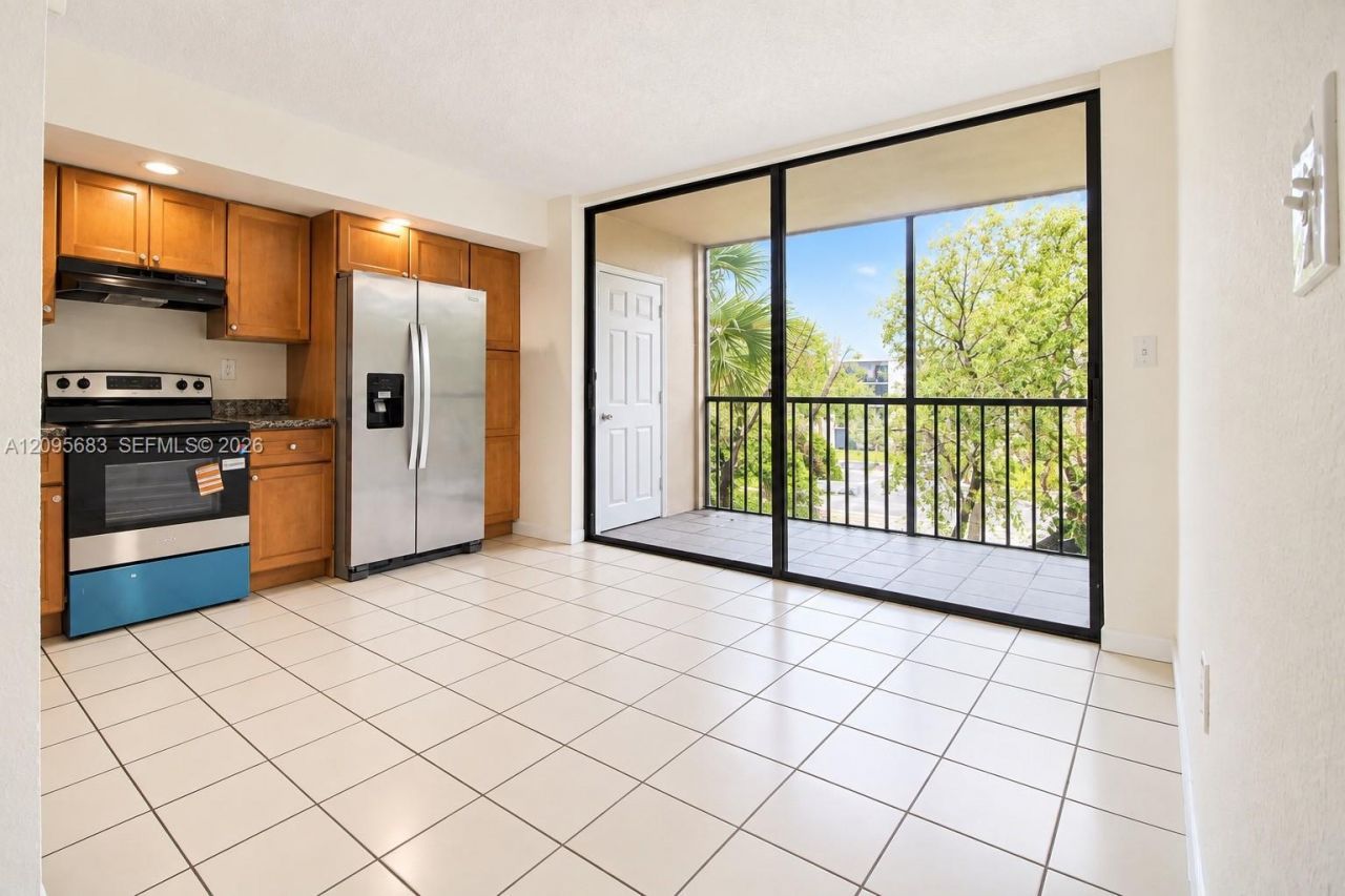 8400 SW 133rd Ave Rd , Unit 318, Miami, FL 33183 Photo
