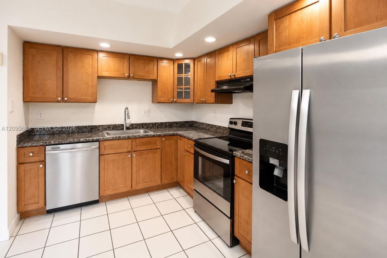8400 SW 133rd Ave Rd , Unit 318, Miami, FL 33183 Photo