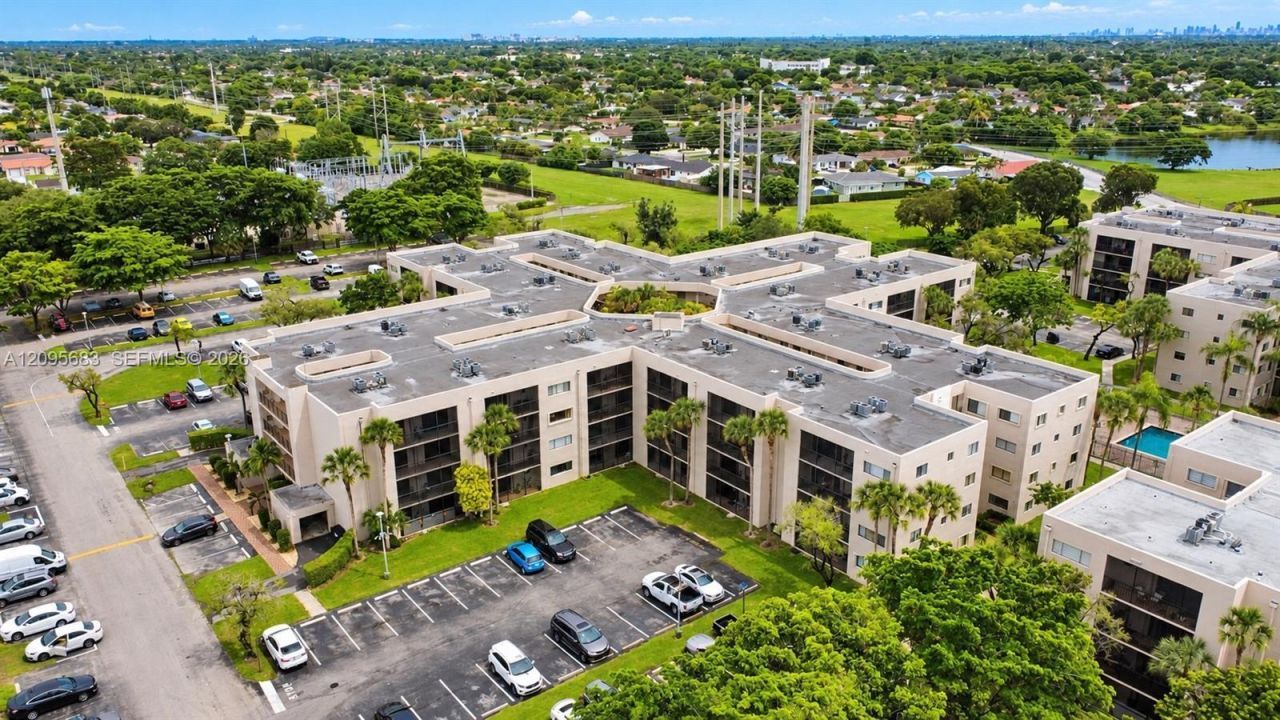 8400 SW 133rd Ave Rd , Unit 318, Miami, FL 33183 Photo