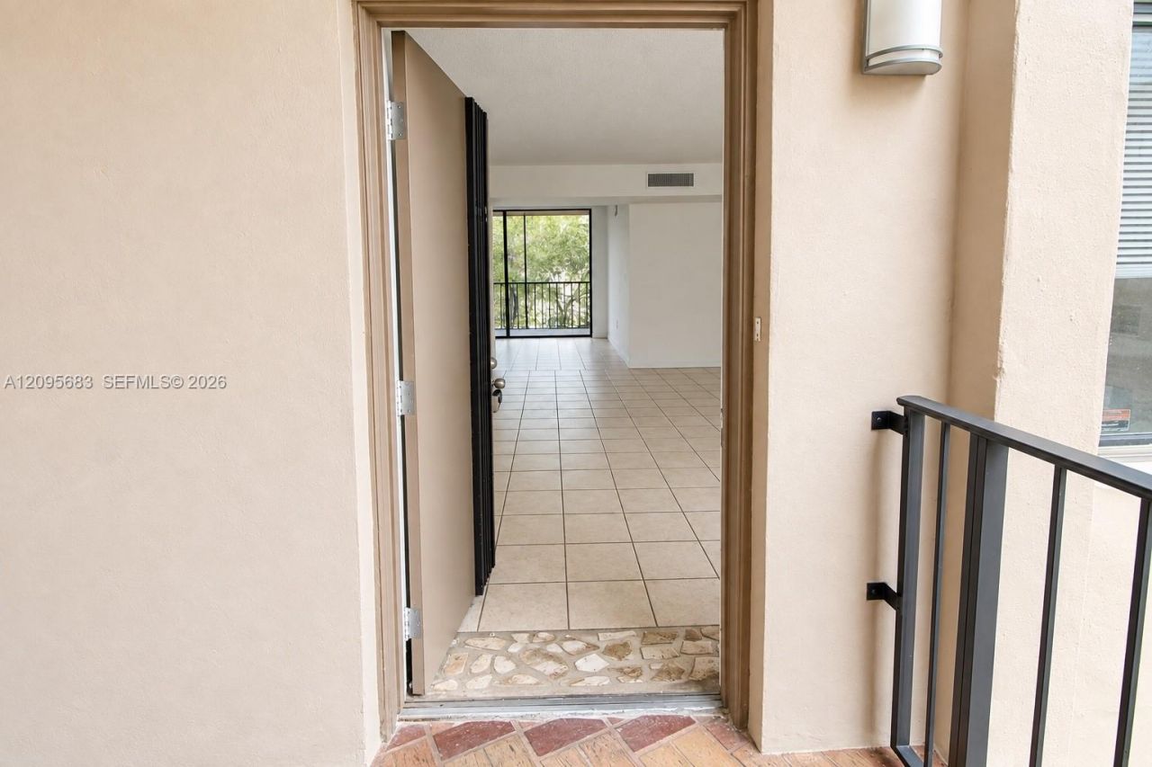 8400 SW 133rd Ave Rd , Unit 318, Miami, FL 33183 Photo