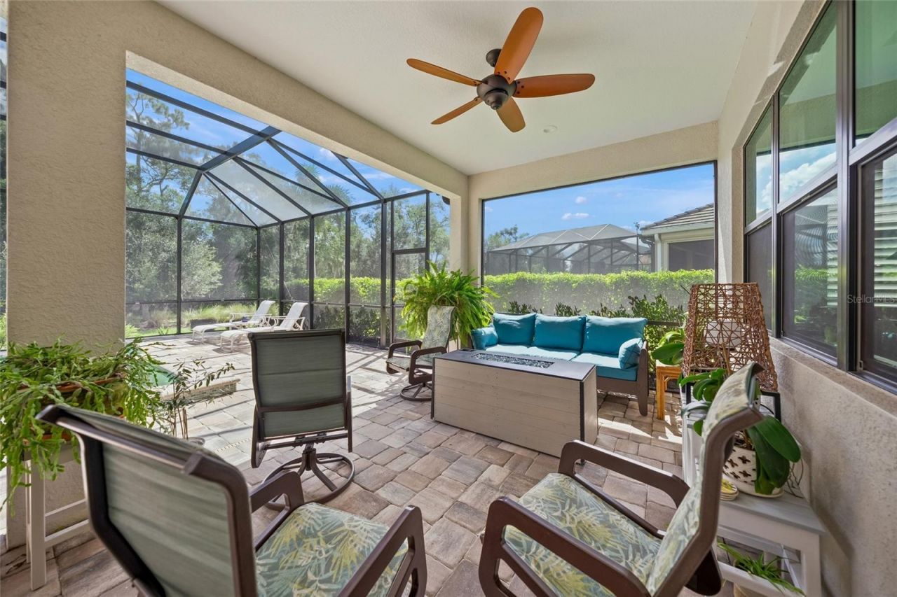 939 River Wind Circle , Bradenton, FL 34212 Photo