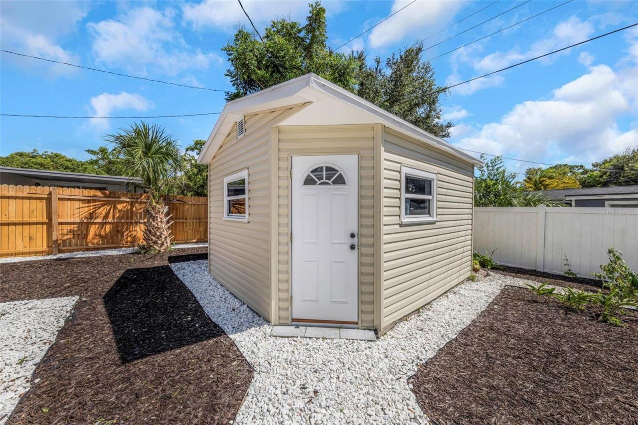 6200 Emerald Drive , New Port Richey, FL 34653 Photo