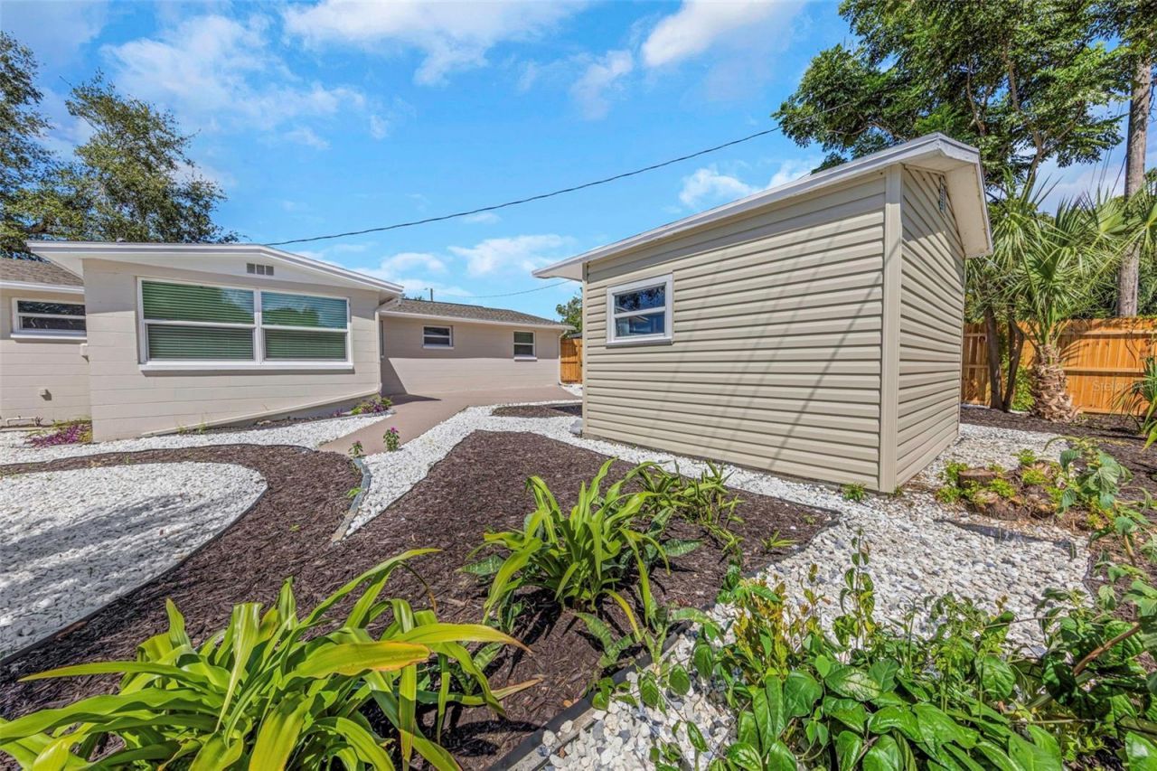 6200 Emerald Drive , New Port Richey, FL 34653 Photo