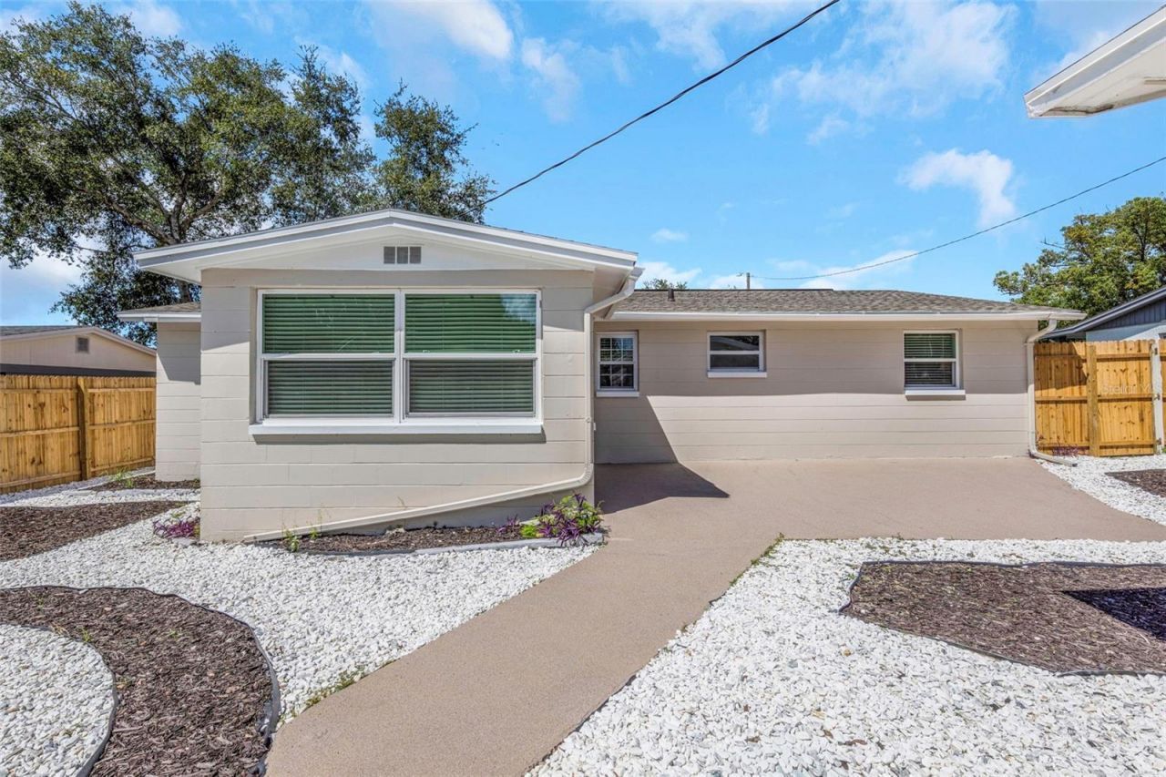 6200 Emerald Drive , New Port Richey, FL 34653 Photo