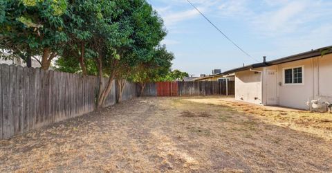 3608 Floral Dr, North Highlands, CA 95660 Photo