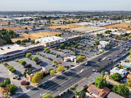 3608 Floral Dr, North Highlands, CA 95660 Photo