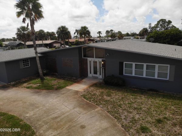 3001 N Oleander Avenue, Daytona Beach, FL 32118