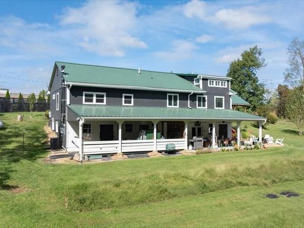 92 FIDDLERS WAY , SHEPHERDSTOWN, WV 25443