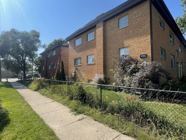 1014 Edwards Street , Unit 3, Waukegan, IL 60085
