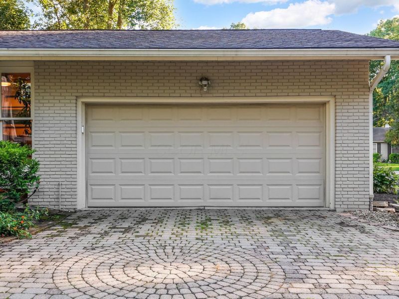 1594 Oakview Drive, Columbus, OH 43235 Photo 44