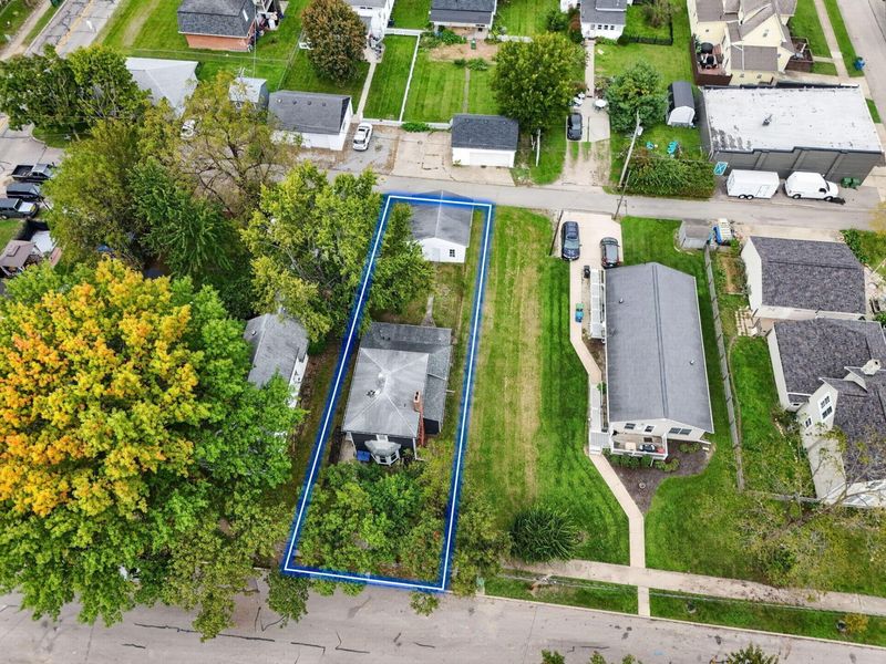 316 W 8th Street, Marysville, OH 43040 Photo 2