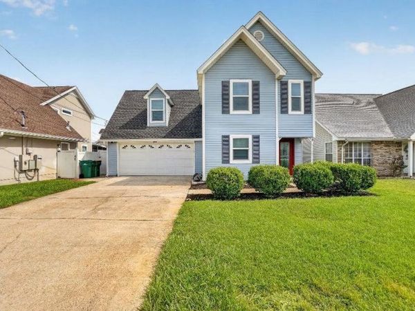 402 Sandy Ridge Circle, Mary Esther, FL 32569