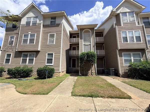 6768 Willowbrook Drive, Unit 5, Fayetteville, NC 28314