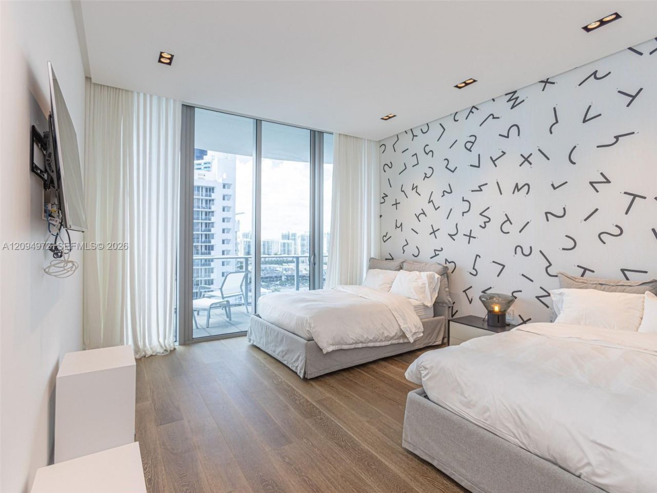 17475 Collins Ave, Unit 1602, Sunny Isles Beach, FL 33160 Photo