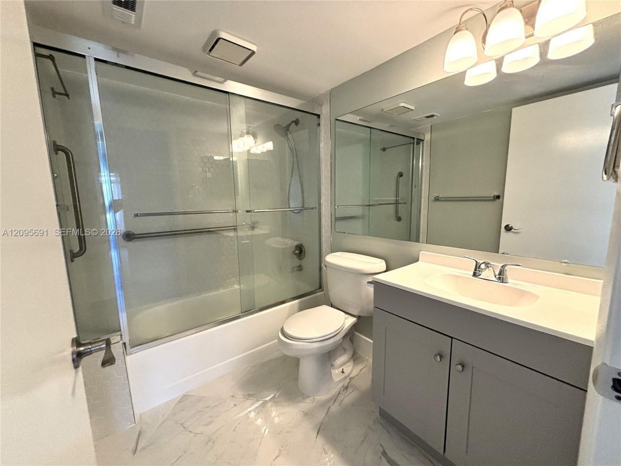 2733 SW Matheson Ave, Unit 115-E1, Palm City, FL 34990 Photo