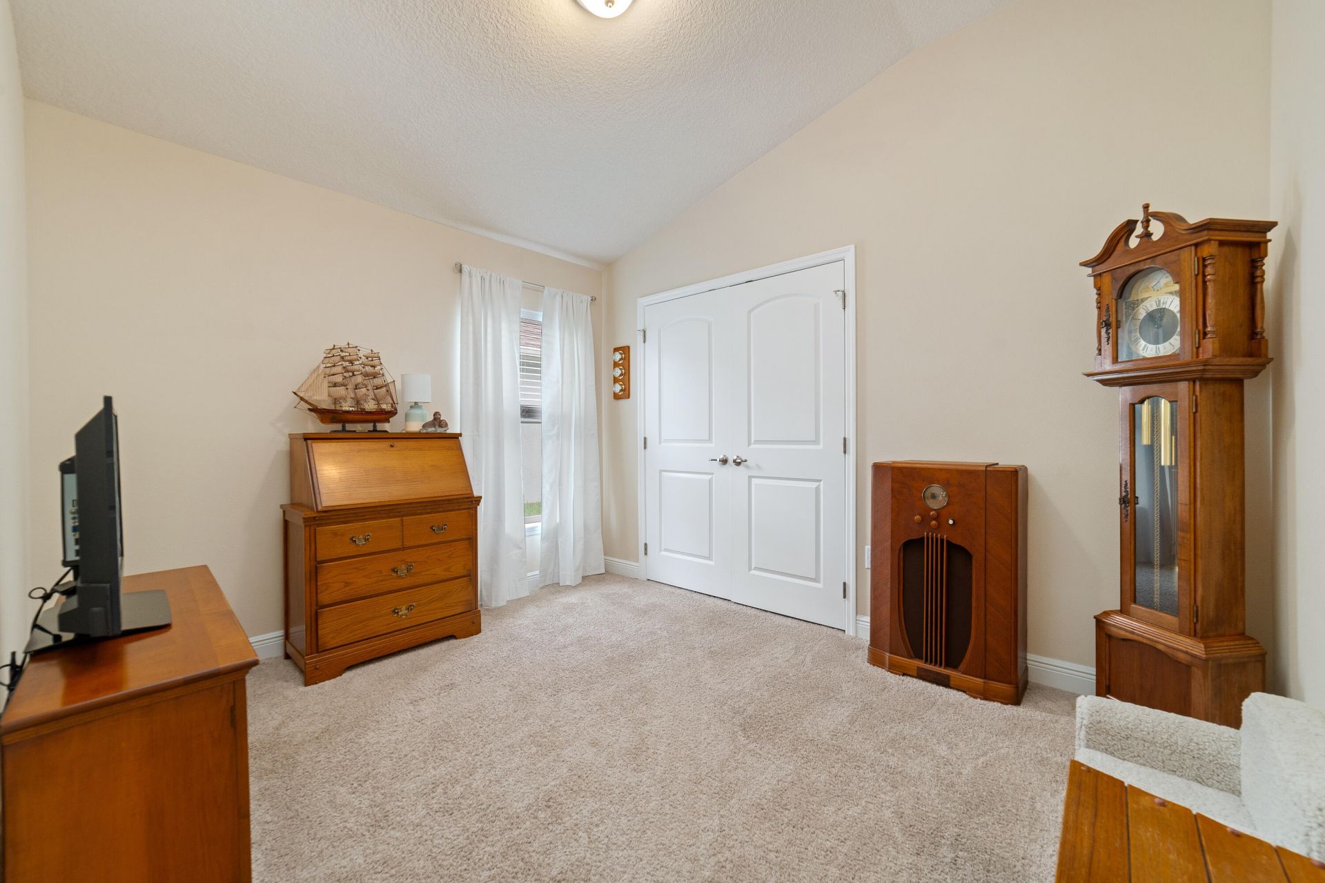 873 NE Whistling Duck Way, Port Saint Lucie, FL 34983 Photo