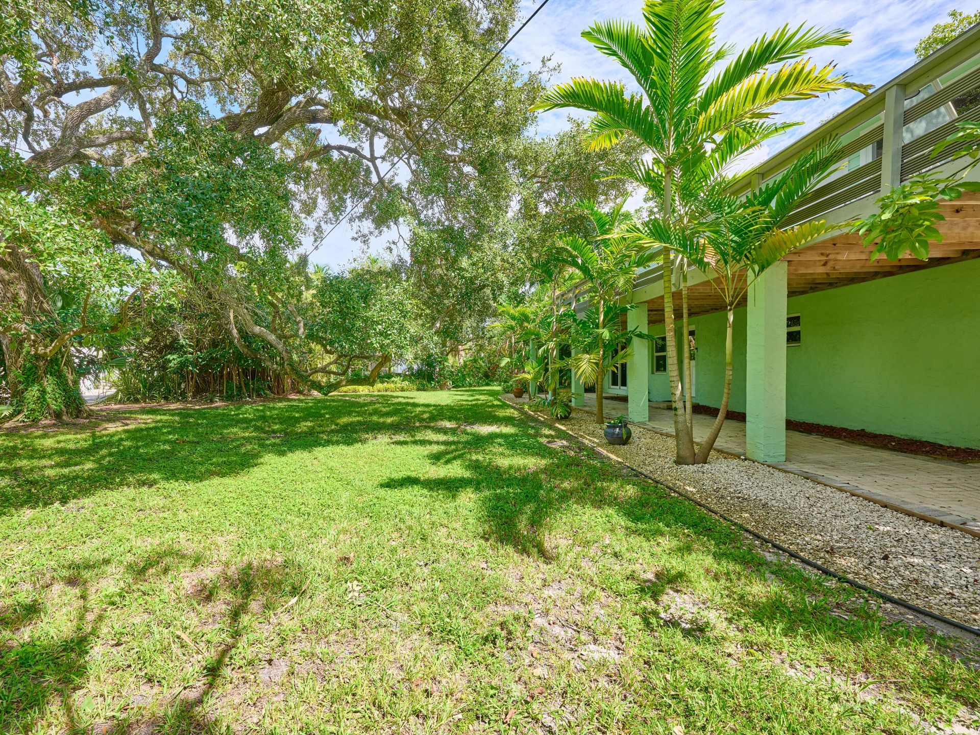 1398 SW Palm City Road, Stuart, FL 34994 Photo