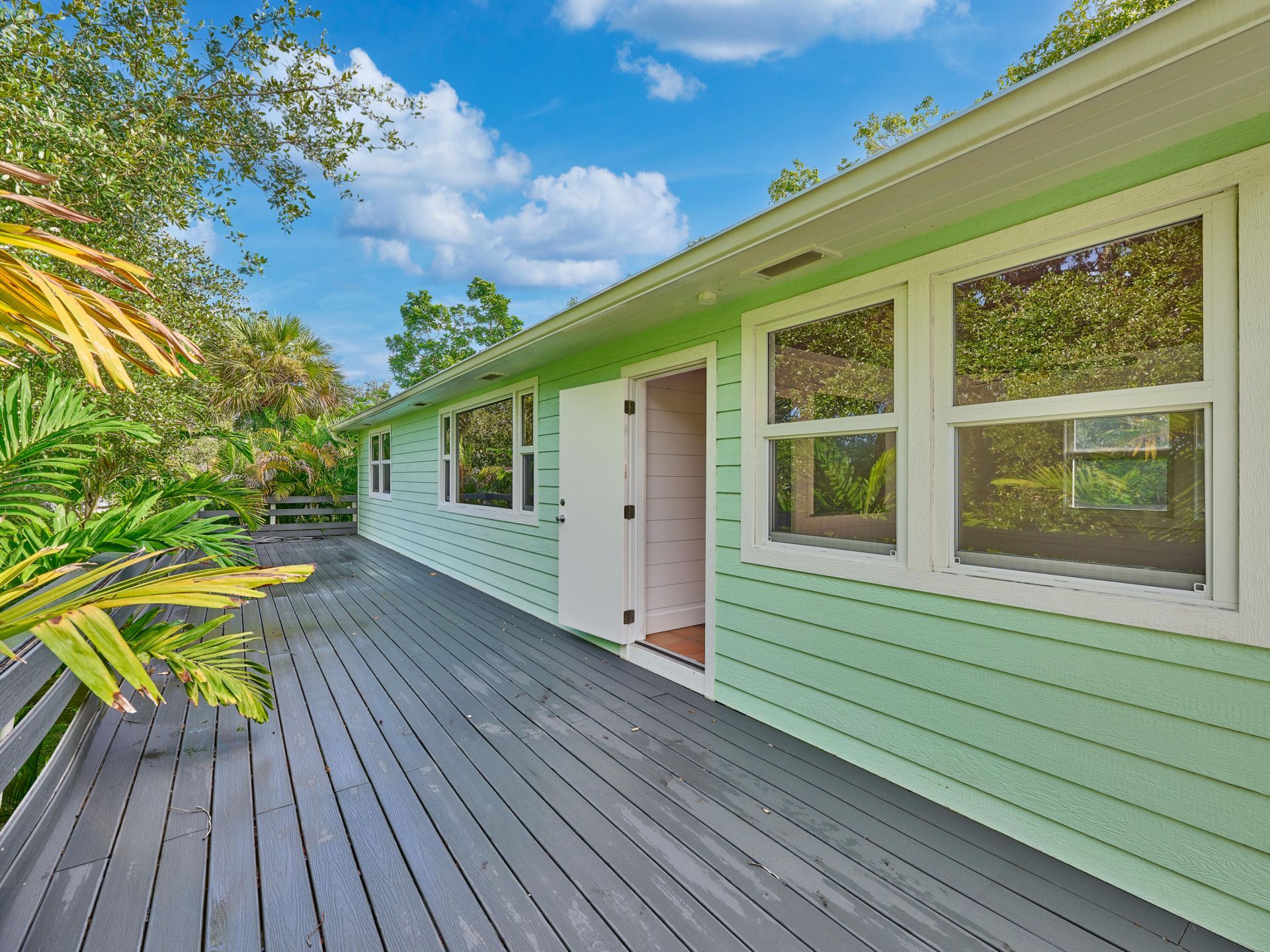 1398 SW Palm City Road, Stuart, FL 34994 Photo