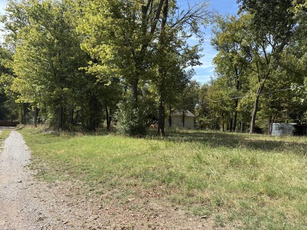 E Parker Road , Afton, OK 74331
