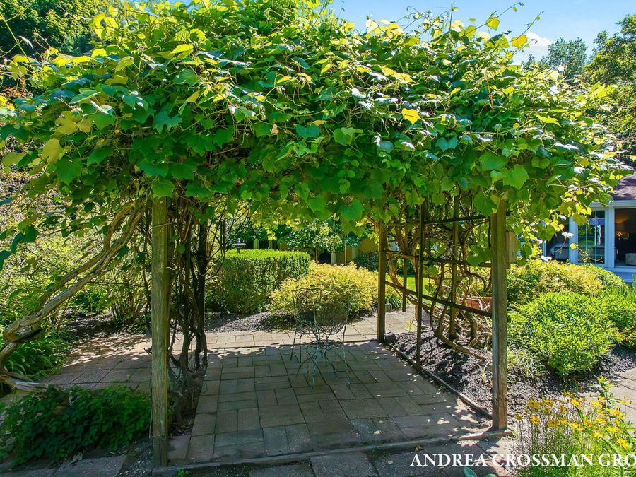 Property Image 104