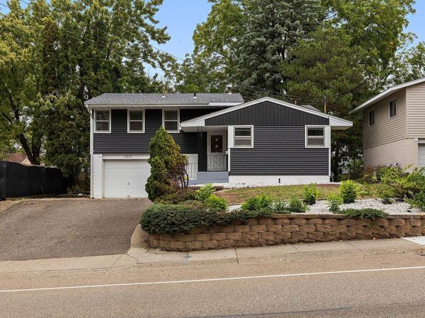 1317 44th Avenue NE, Columbia Heights, MN 55421