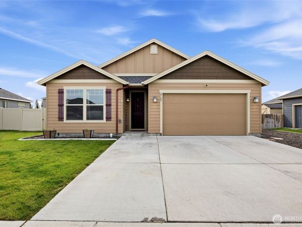 4709 W Wren Street , Moses Lake, WA 98837