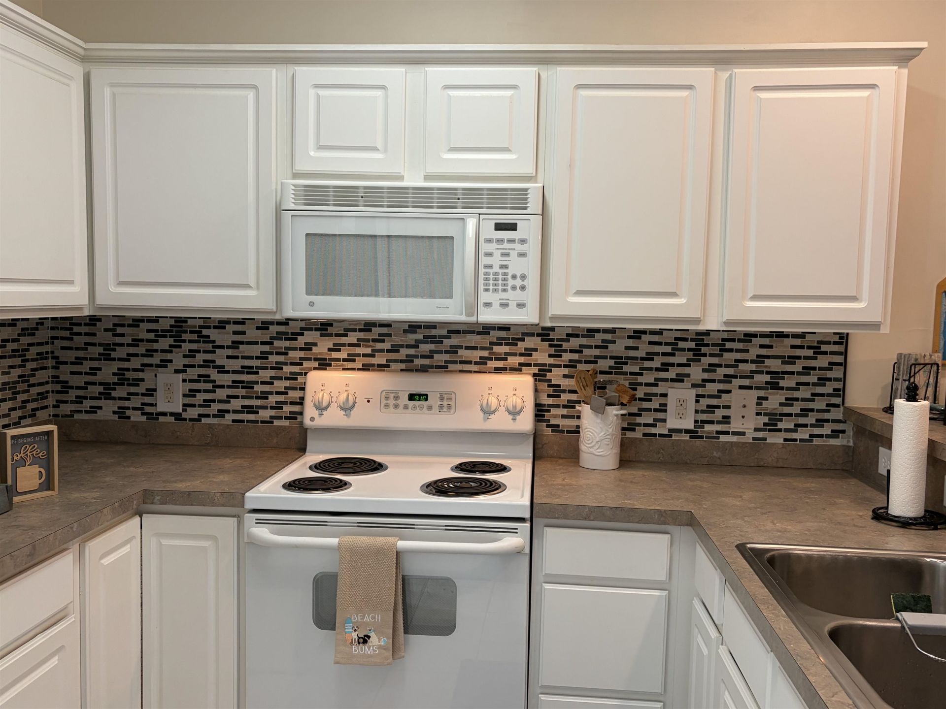 130 Scotch Broom Dr. Photo 5