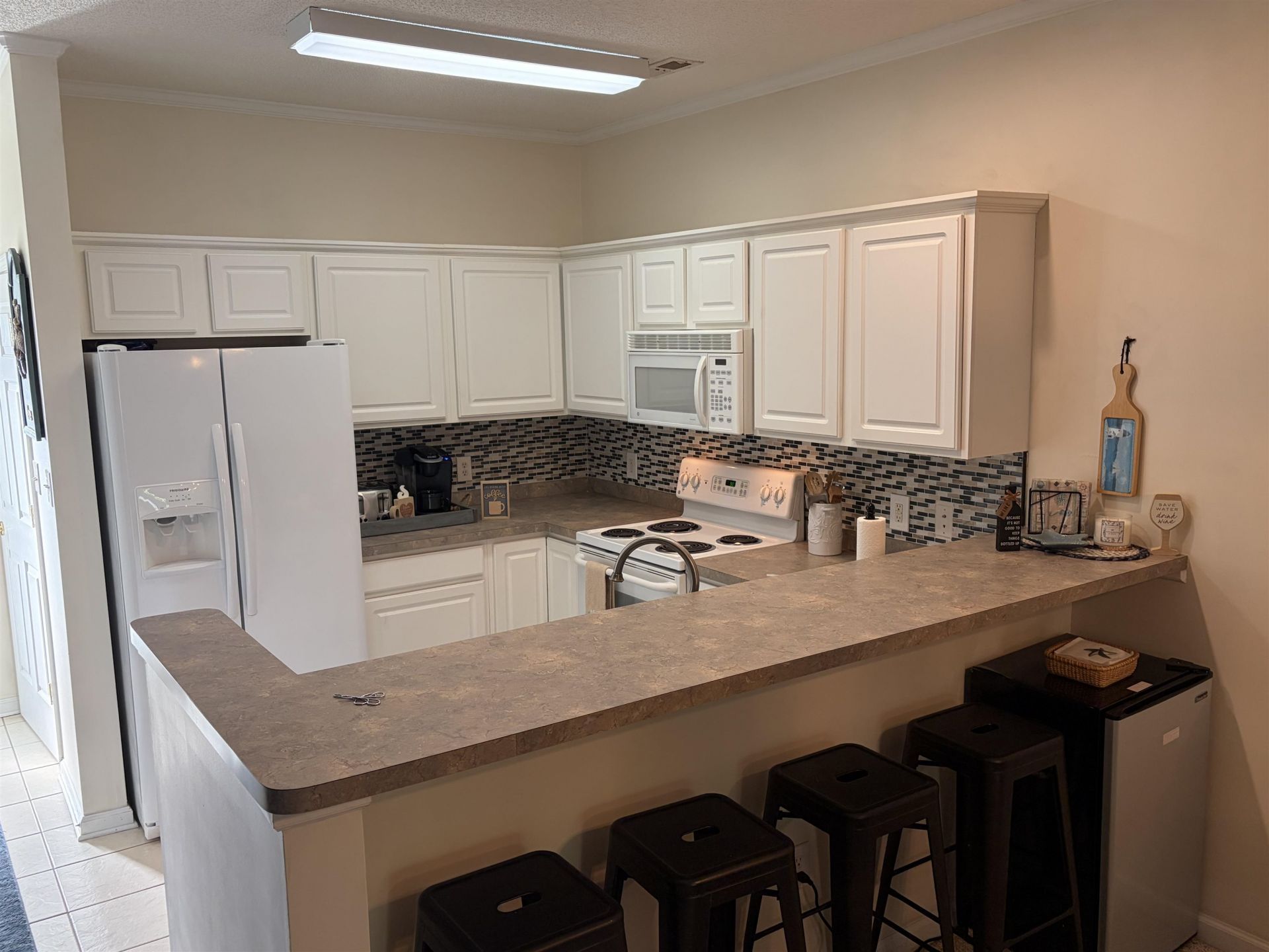 130 Scotch Broom Dr. Photo 8