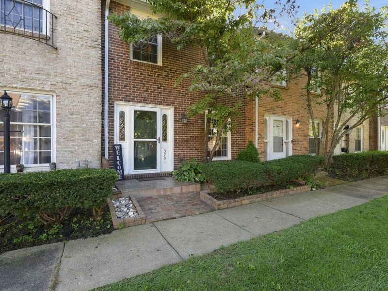 520 Pamlico Street, Unit 7, Columbus, OH 43228 Photo 2