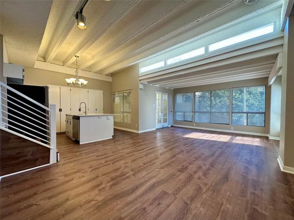 5914 Lago Vista WAY, Unit C25, Lago Vista, TX 78645