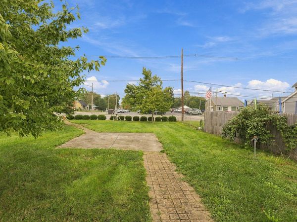 972 S Pickaway Street , Circleville, OH 43113